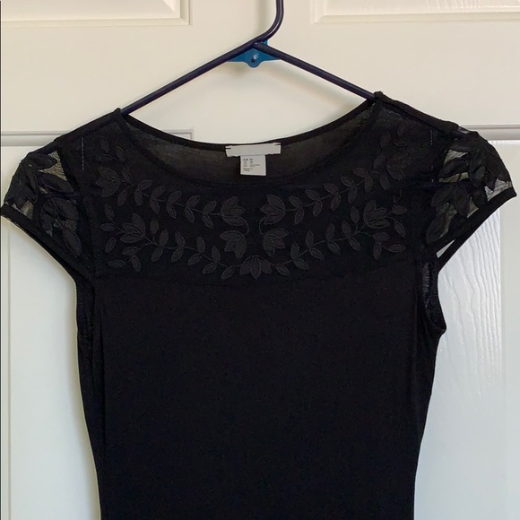 H&M Black T-Shirt Top XS Mesh Embroidery - Picture 2 of 12